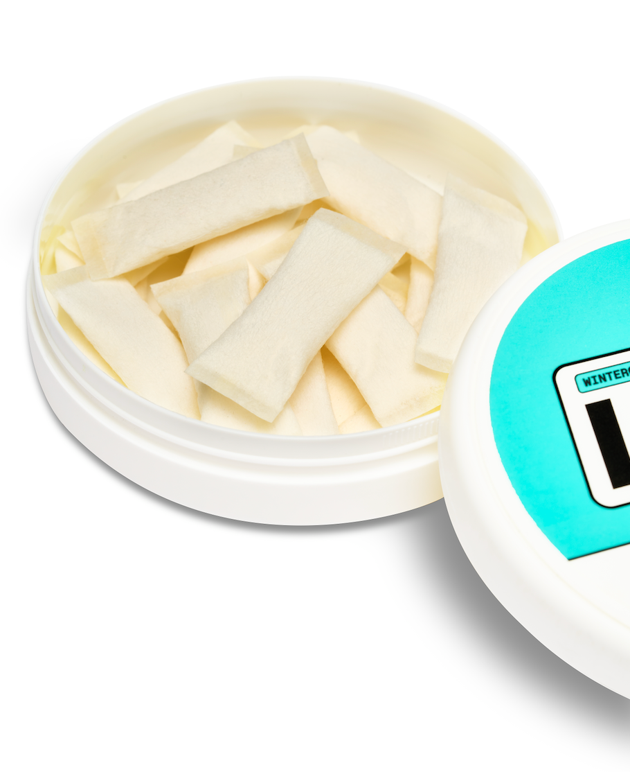 Lucy Nicotine Pouches | Wintergreen